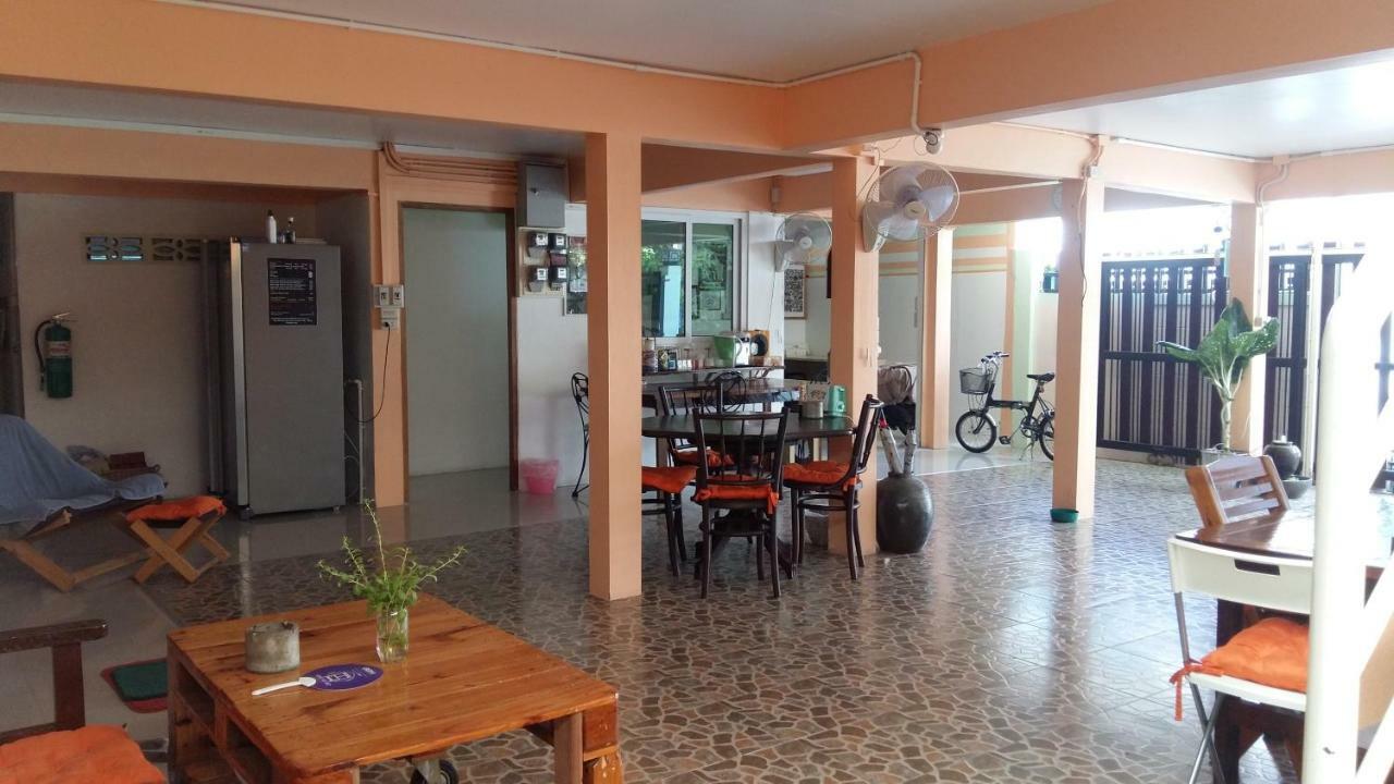 Jutharat Home Аюттхая Экстерьер фото